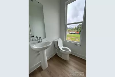 1111 Kokomo Lane, Charlotte, NC 28206 - Photo 11