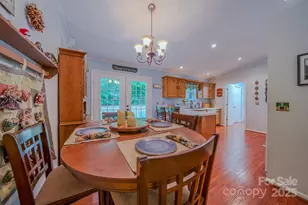 345 Sycamore Ridge Dr, Mars Hill, NC 28754 - Photo 7