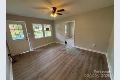 605 E Horah Street, Salisbury, NC 28144 - Photo 9