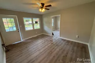 605 E Horah St, Salisbury, NC 28144 - Photo 9