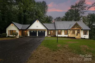 118 Rugby Forest Ln, Hendersonville, NC 28791 - Photo 1