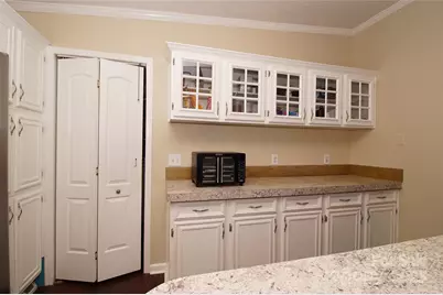 7010 Executive Circle, Denver, NC 28037 - Photo 9