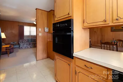 2218 Woodcrest Drive, Kannapolis, NC 28081 - Photo 17