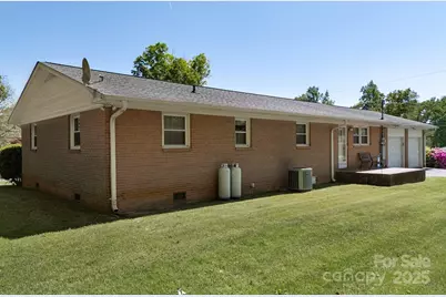 2218 Woodcrest Drive, Kannapolis, NC 28081 - Photo 47