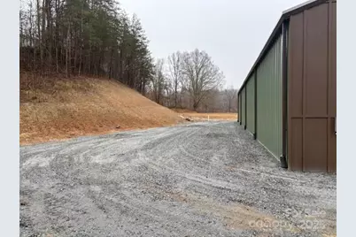 1829 Blowing Rock Boulevard, Lenoir, NC 28645 - Photo 3