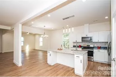 115 W Lacy Street, Chester, SC 29706 - Photo 9