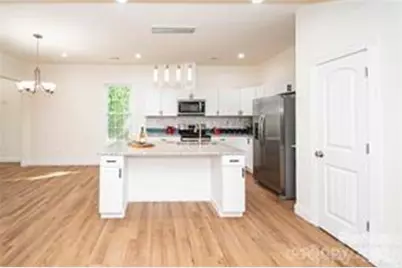 115 W Lacy Street, Chester, SC 29706 - Photo 5