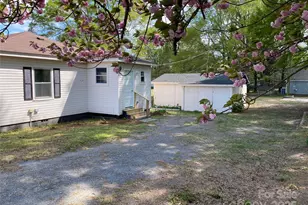 109 Barrett St, Cherryville, NC 28021 - Photo 7