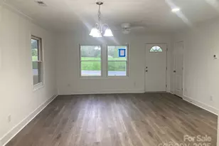 109 Barrett St, Cherryville, NC 28021 - Photo 15