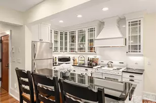 203 6th Ave W, Hendersonville, NC 28739 - Photo 11