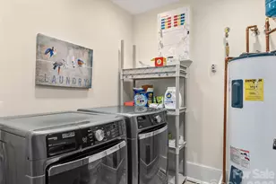 203 6th Ave W, Hendersonville, NC 28739 - Photo 21