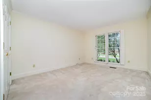 415 N Greenbriar Rd, Statesville, NC 28625 - Photo 19