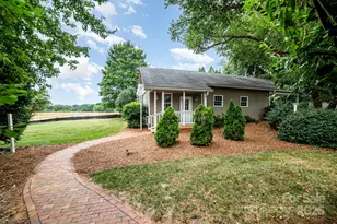 415 N Greenbriar Rd, Statesville, NC 28625 - Photo 21