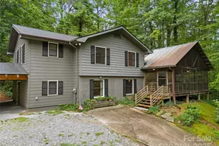 138 Stillwagon Ln, Cedar Mountain, NC 28718 - Photo 5