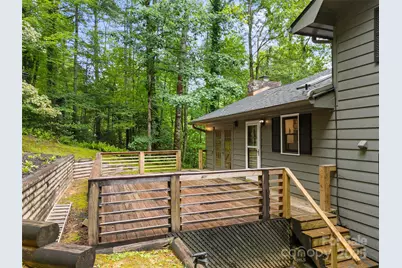 138 Stillwagon Lane, Cedar Mountain, NC 28718 - Photo 3
