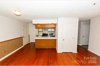 7330 Rose Terrace Court, Charlotte, NC 28215 - Photo 23