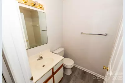 7330 Rose Terrace Court, Charlotte, NC 28215 - Photo 17