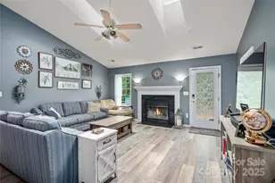 60 Southchase Dr, Fletcher, NC 28732 - Photo 3