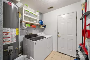 60 Southchase Dr, Fletcher, NC 28732 - Photo 21