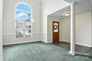 3131 9th Street Drive NE, Hickory, NC 28601 - Photo 5