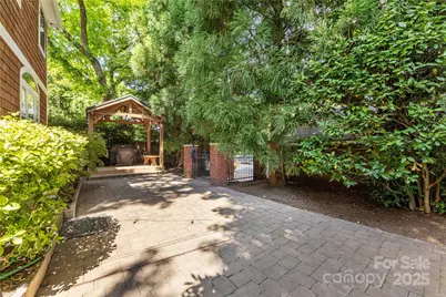 2029 Charlotte Drive, Charlotte, NC 28203 - Photo 35