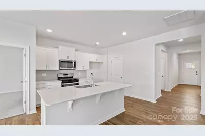 155 Ridgehaven Drive, Waynesville, NC 28786 - Photo 7