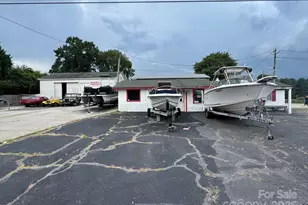 6415 Bringle Ferry Rd, Salisbury, NC 28146 - Photo 3