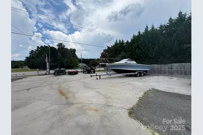 6415 Bringle Ferry Road, Salisbury, NC 28146 - Photo 11