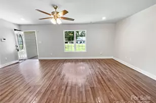 5142 Sedgefield Dr, Lancaster, SC 29720 - Photo 3