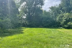 49 Robinson St, Waynesville, NC 28786 - Photo 9