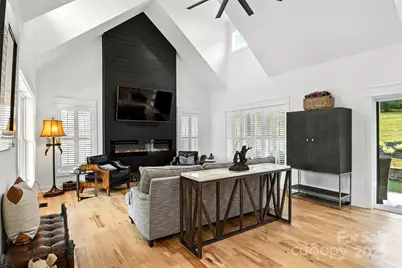 157 Franklin Lane, Taylorsville, NC 28681 - Photo 5