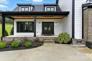 157 Franklin Ln, Taylorsville, NC 28681 - Photo 3