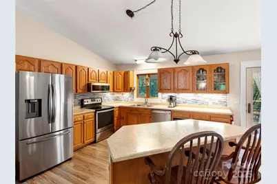 303 Brightwater Heights Drive, Hendersonville, NC 28791 - Photo 9