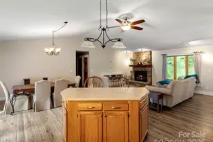 303 Brightwater Heights Dr, Hendersonville, NC 28791 - Photo 11