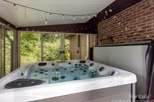 303 Brightwater Heights Dr, Hendersonville, NC 28791 - Photo 19