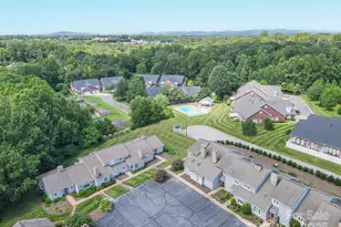 1017 21st Ave NE, Hickory, NC 28601 - Photo 45