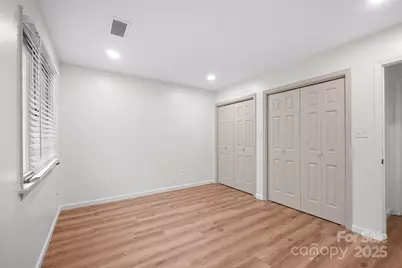 1017 21st Avenue NE, Hickory, NC 28601 - Photo 29