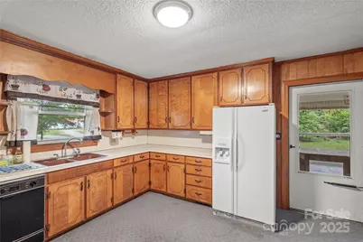 425 Old US 70 Highway, Salisbury, NC 28147 - Photo 9