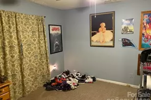 7868 Kinglet Rd, Connelly Springs, NC 28612 - Photo 19