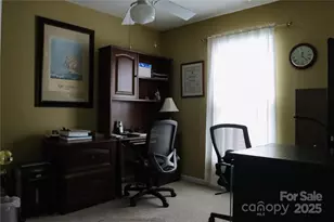 5116 Sunburst Ln, Charlotte, NC 28213 - Photo 13