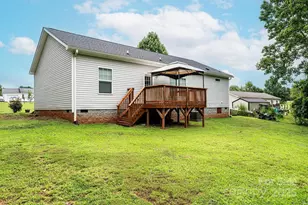 163 Primrose Dr, Stony Point, NC 28678 - Photo 9