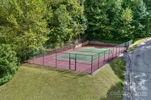 25 View Ridge Pkwy, Leicester, NC 28748 - Photo 43