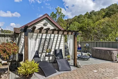 25 View Ridge Parkway, Leicester, NC 28748 - Photo 29