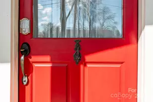 580 Maple St, Brevard, NC 28712 - Photo 9