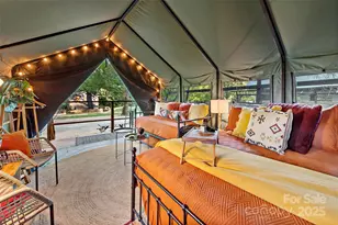 43 Polly Spout Rd, Marion, NC 28752 - Photo 21