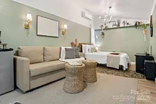 43 Polly Spout Rd, Marion, NC 28752 - Photo 13