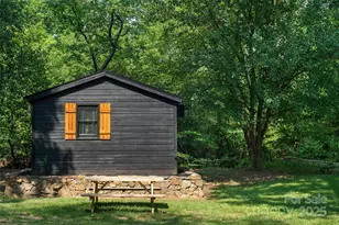 43 Polly Spout Rd, Marion, NC 28752 - Photo 19