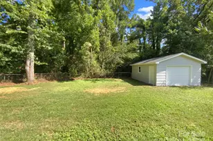 301 Briarcliff Dr, Kannapolis, NC 28081 - Photo 21