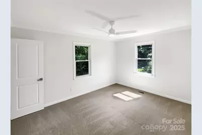 301 Briarcliff Drive, Kannapolis, NC 28081 - Photo 11