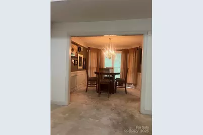 4107 Brownes Ferry Road, Charlotte, NC 28269 - Photo 3